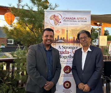Founder of CAPN, Selah Getahun and participants celebrating the launch of a network focused on stronger professional ties between Canada and Africa.